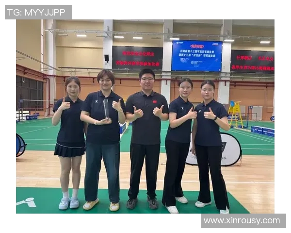 深圳羽毛球队总决赛背后的拼搏故事与奋斗精神展现